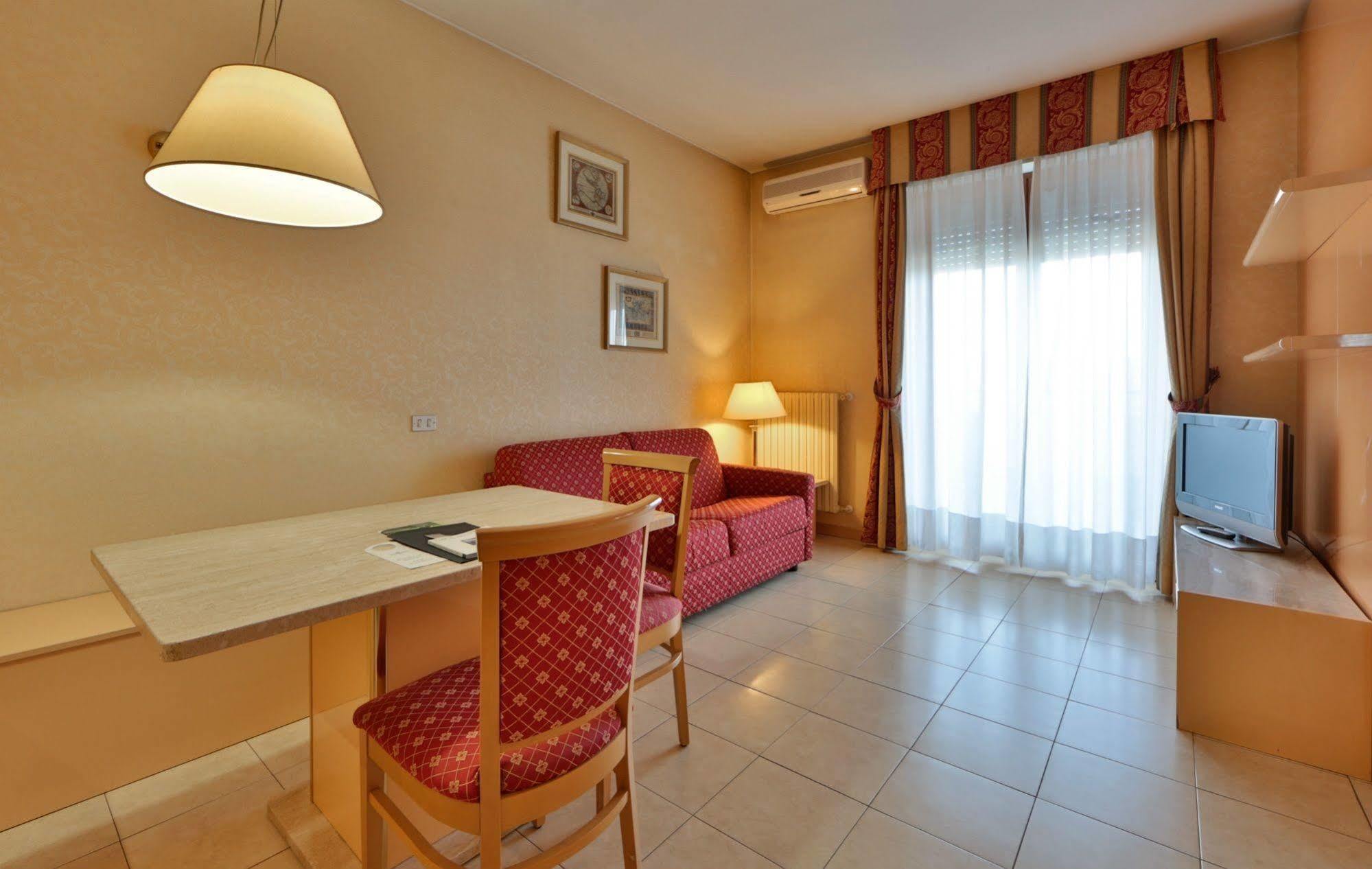 Unaway & Quark Due Appart hôtel 4*