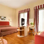 UNAWAY Hotel&Residence Quark Due Milano